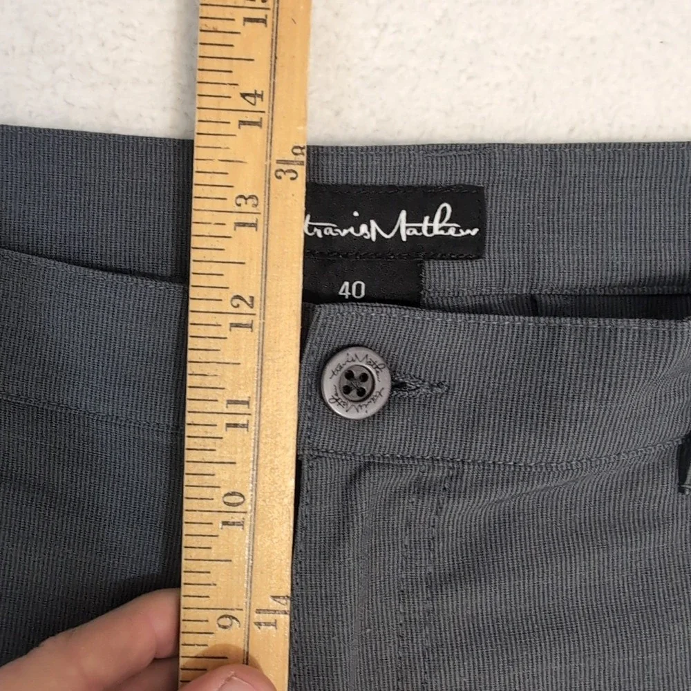 Travis Mathew Shorts Mens 40x11